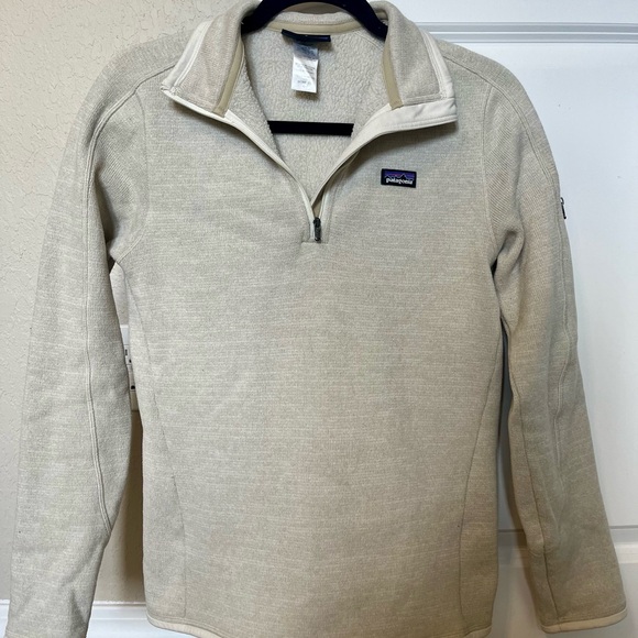 Patagonia Women’s Better Sweater 1/4 Zip Medium - Picture 2 of 4